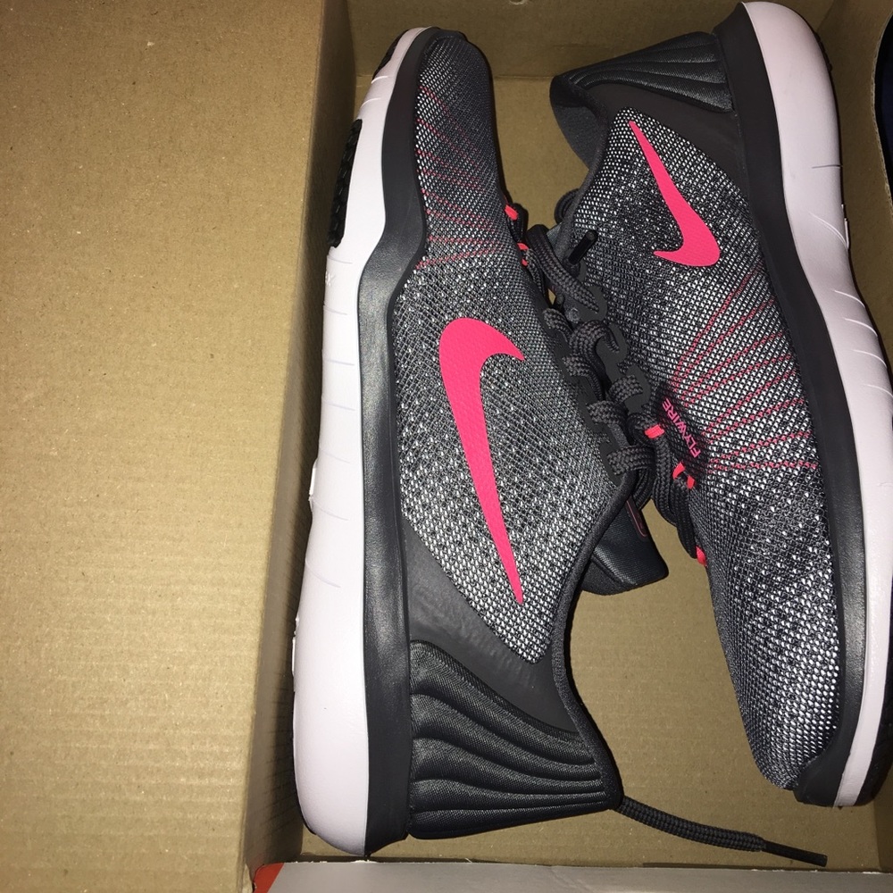 🔥NIKE Flex Supreme TR 5 Wide Training Shoe NWT - Picture 7 of 9